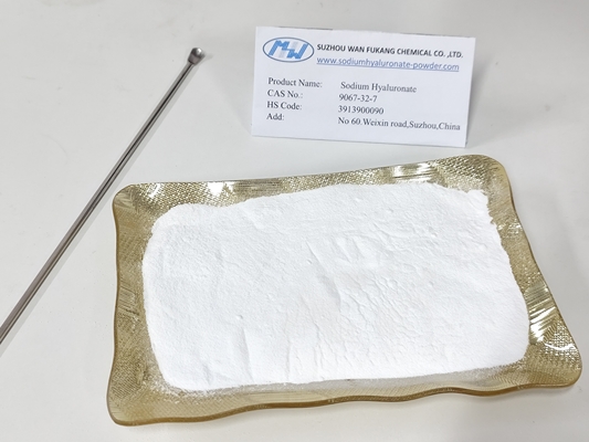 Poids moléculaire moyen Hyaluronate de sodium de qualité cosmétique 93%